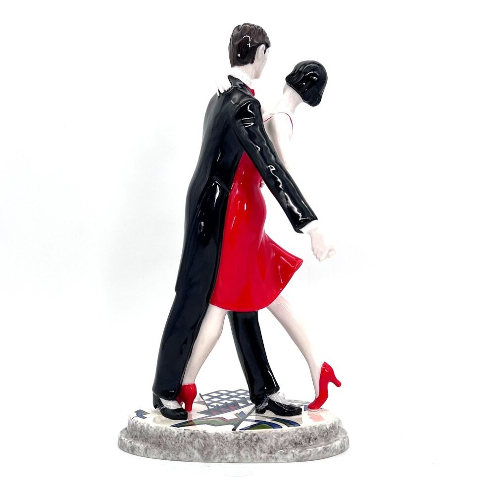 Wedgwood Tango Fine Bone China Limited Edition Figurine No. 205 By J Bromley 11" - Picture 6 of 16